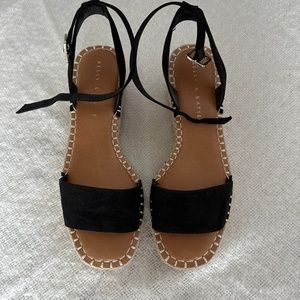 Kelly & Katie wedges